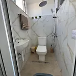 Joanna's Guest House- New Renovation Διαμέρισμα Τεπελένι