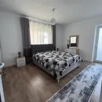 Διαμέρισμα Joanna's Guest House- New Renovation *