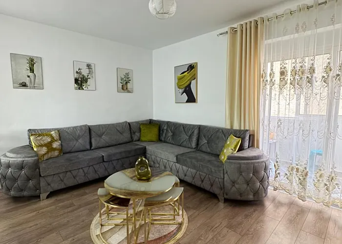 Joanna's Guest House- New Renovation * Tepelene