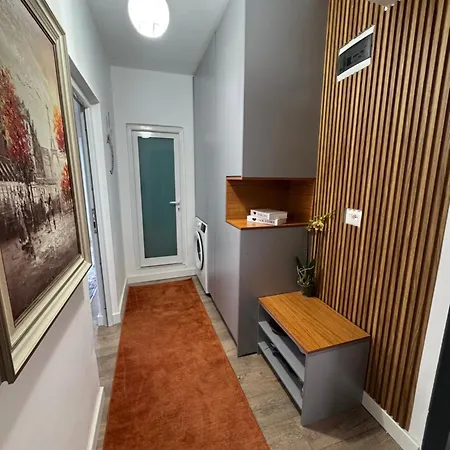 דירה Joanna's Guest House- New Renovation Tepelene