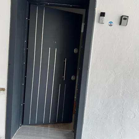 דירה Joanna's Guest House- New Renovation